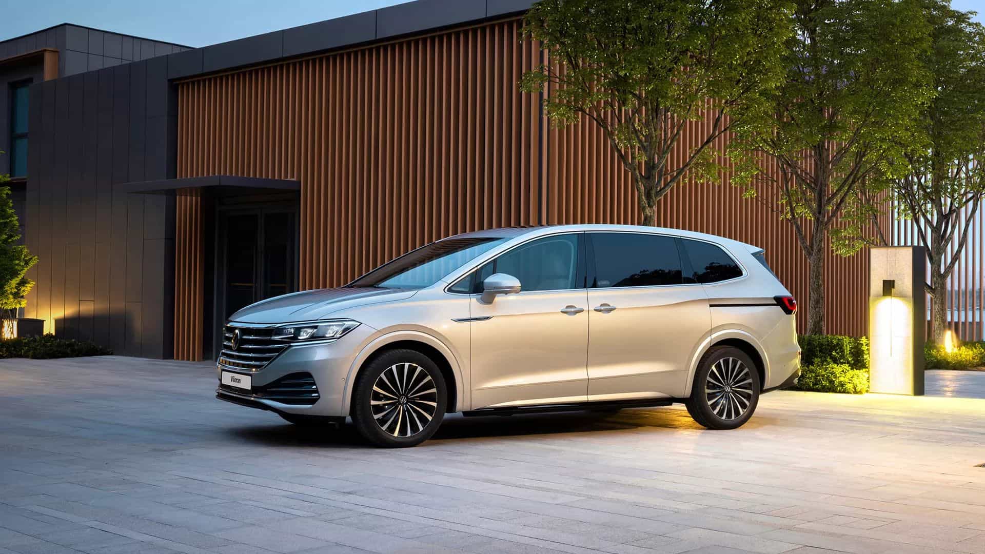 Volkswagen Viloran Luxury 2025